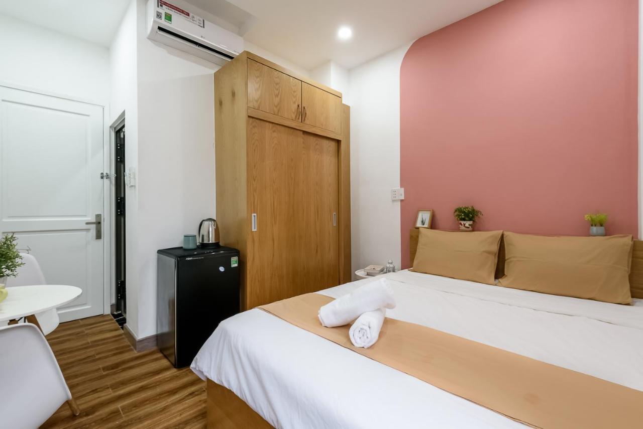Cozrum Homes - Graceful Corner 胡志明市 外观 照片